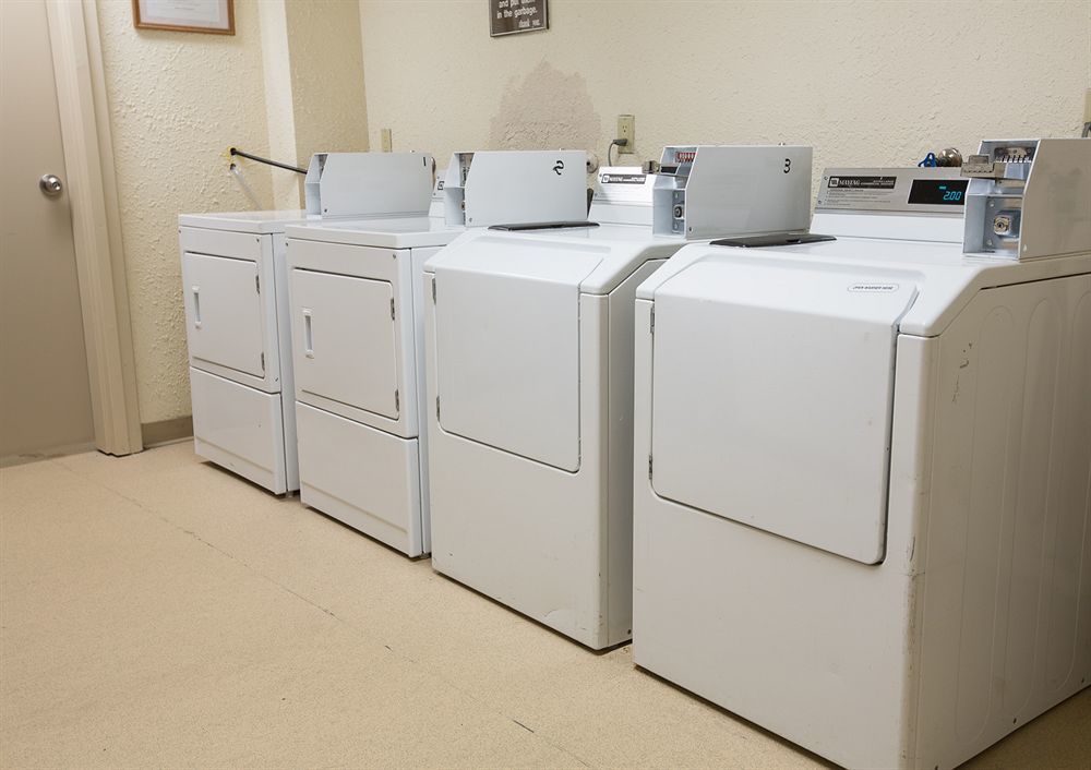Capital Suites Yellowknife Εξωτερικό φωτογραφία