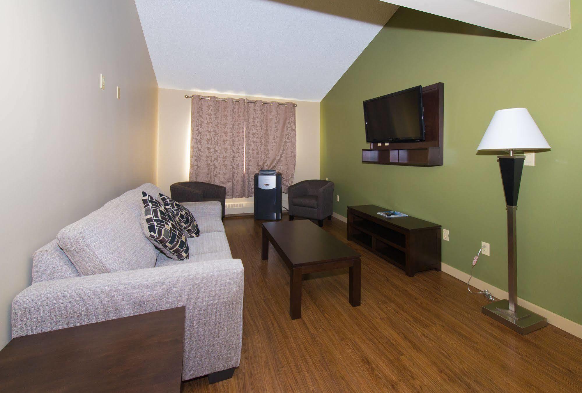 Capital Suites Yellowknife Εξωτερικό φωτογραφία