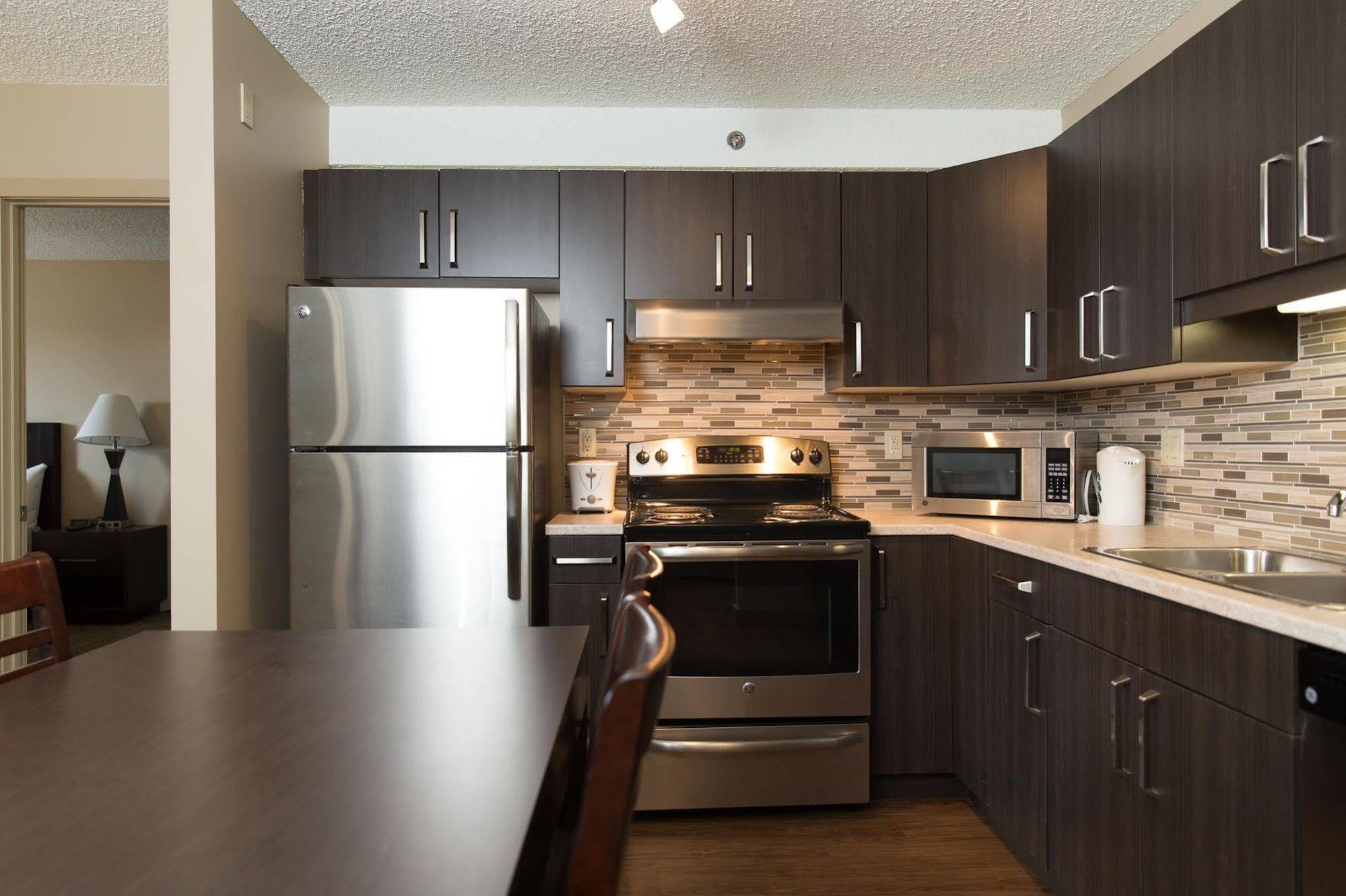 Capital Suites Yellowknife Εξωτερικό φωτογραφία